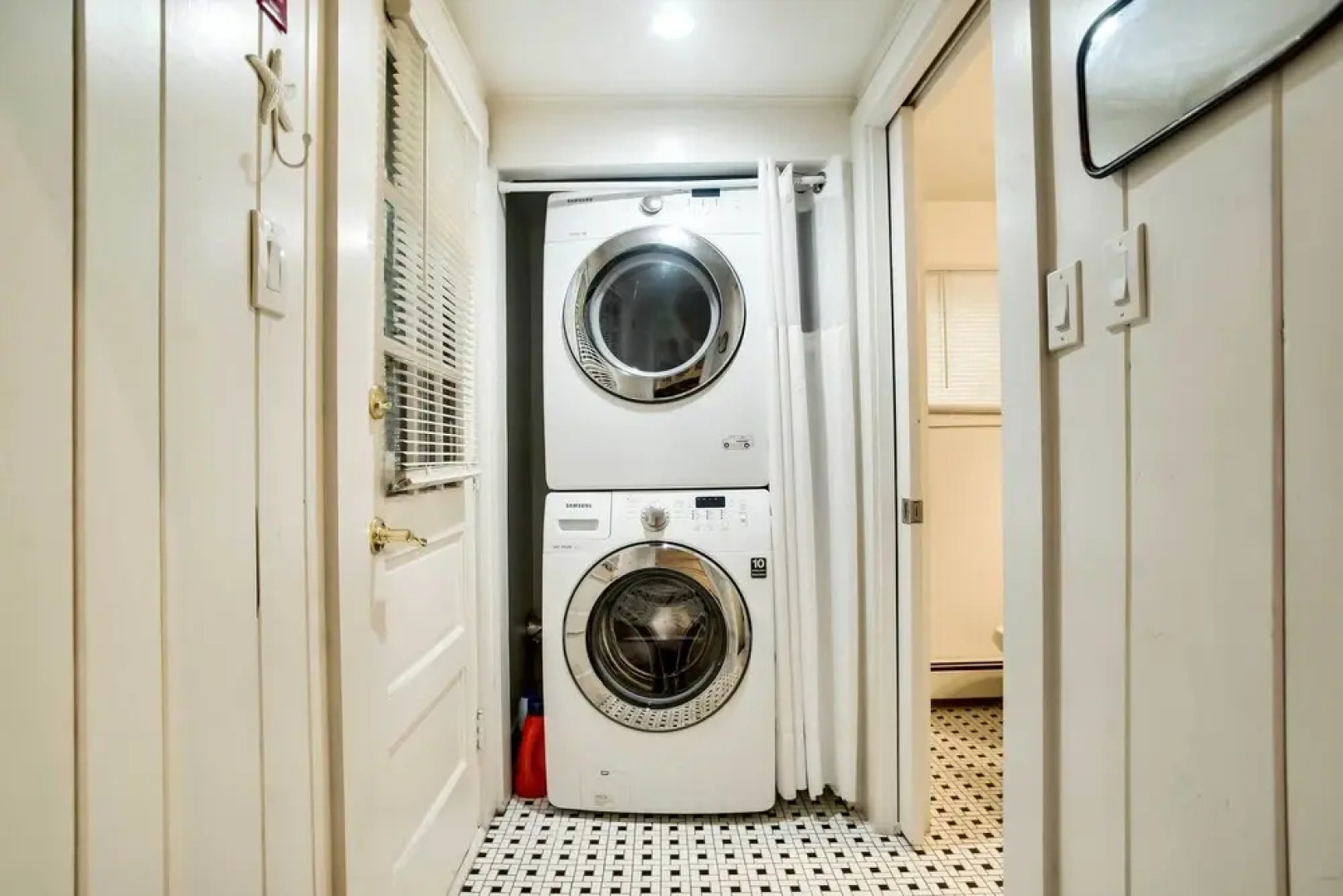 Updated Hyannis Home < 2 Mi to Beach & Golf!