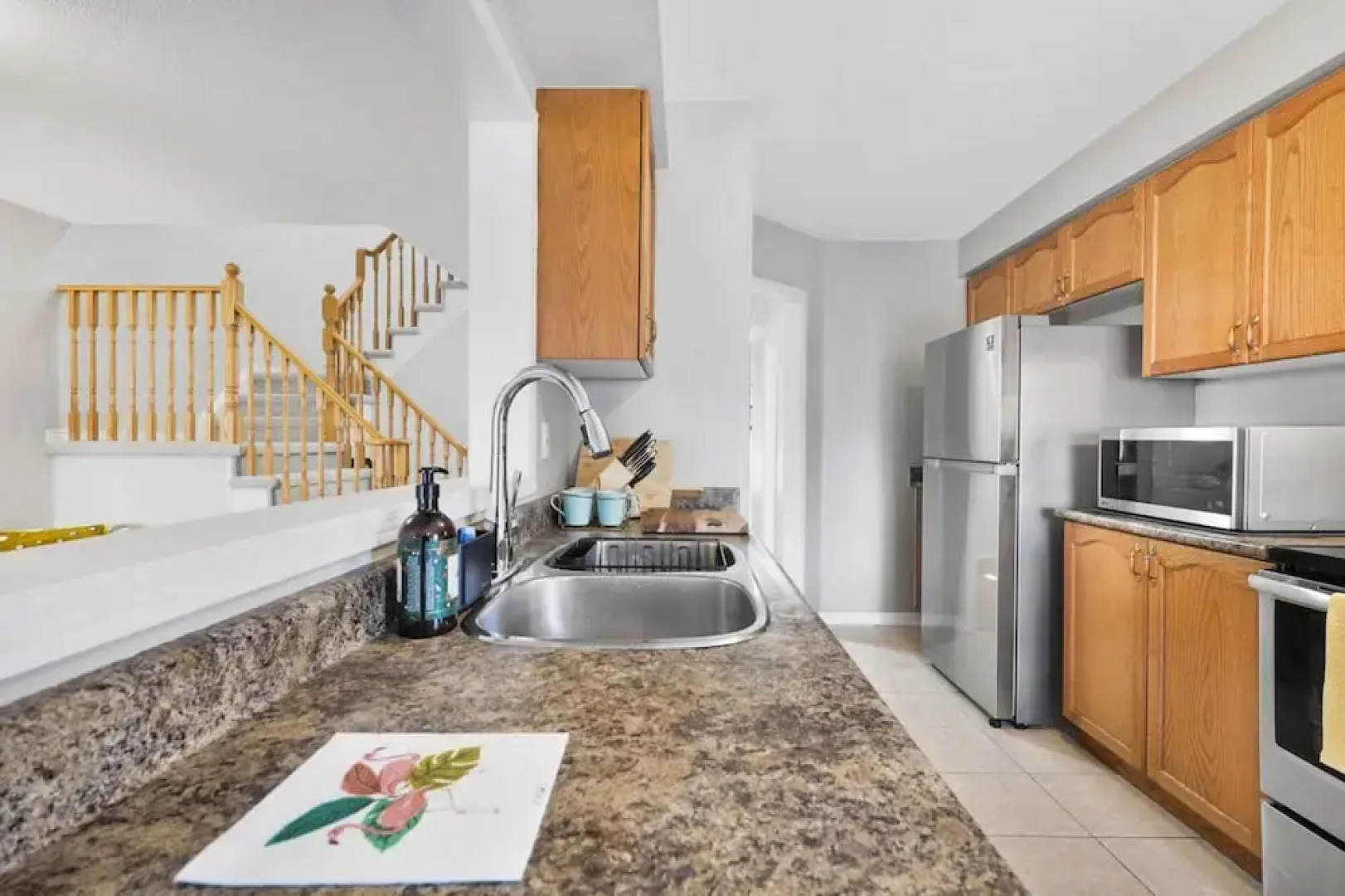 Spacious Whitby Haven 3BR Home Parking