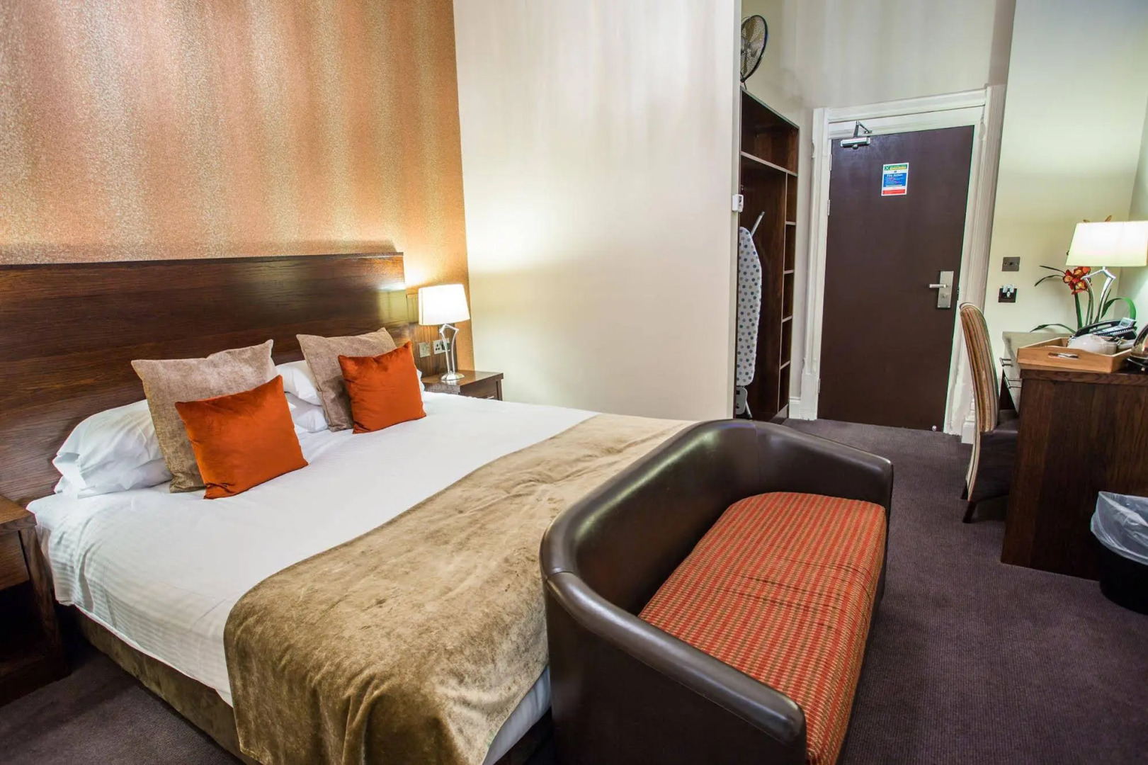 Duke Of Edinburgh Hotel