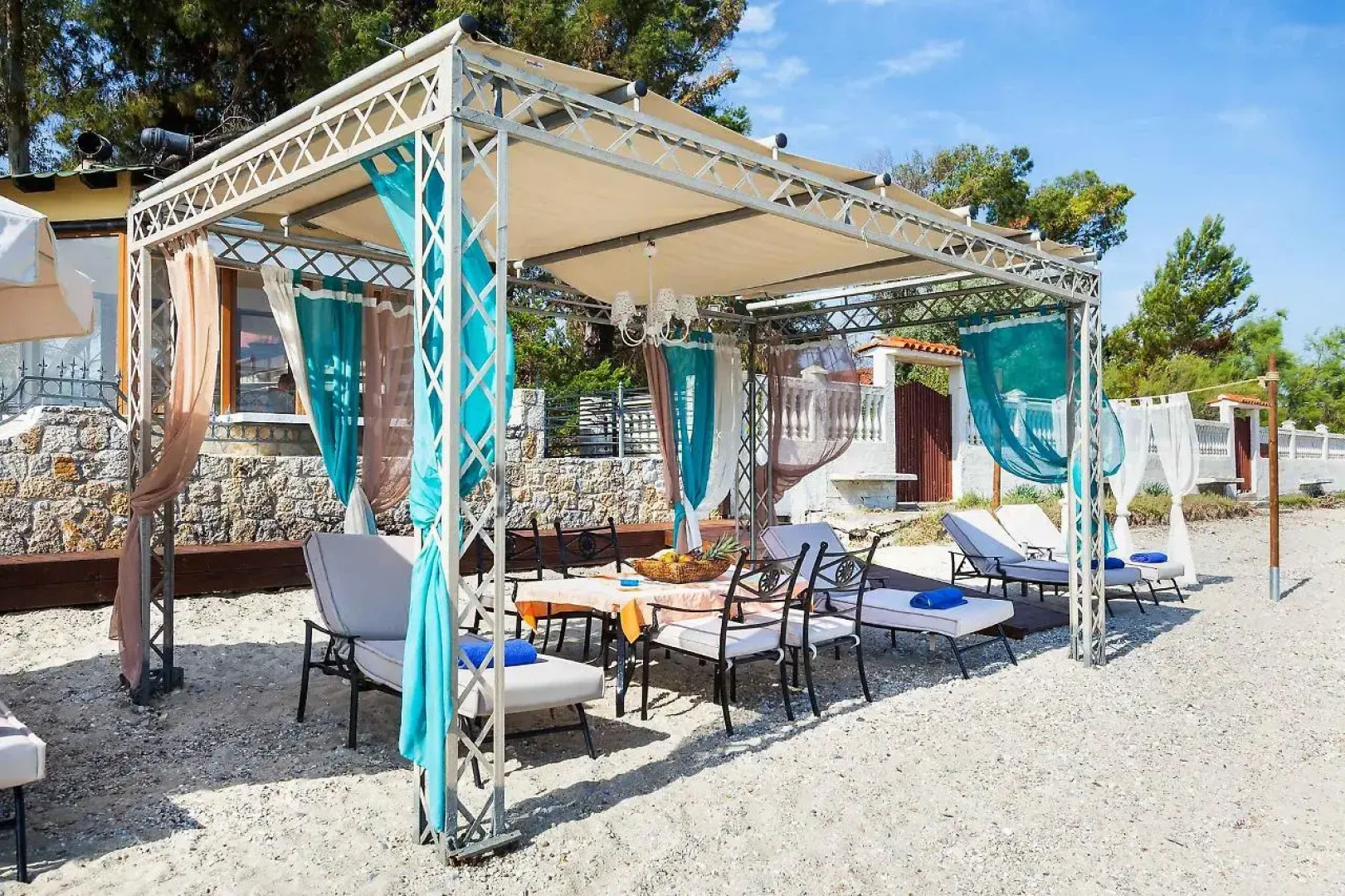 W Villas Halkidiki