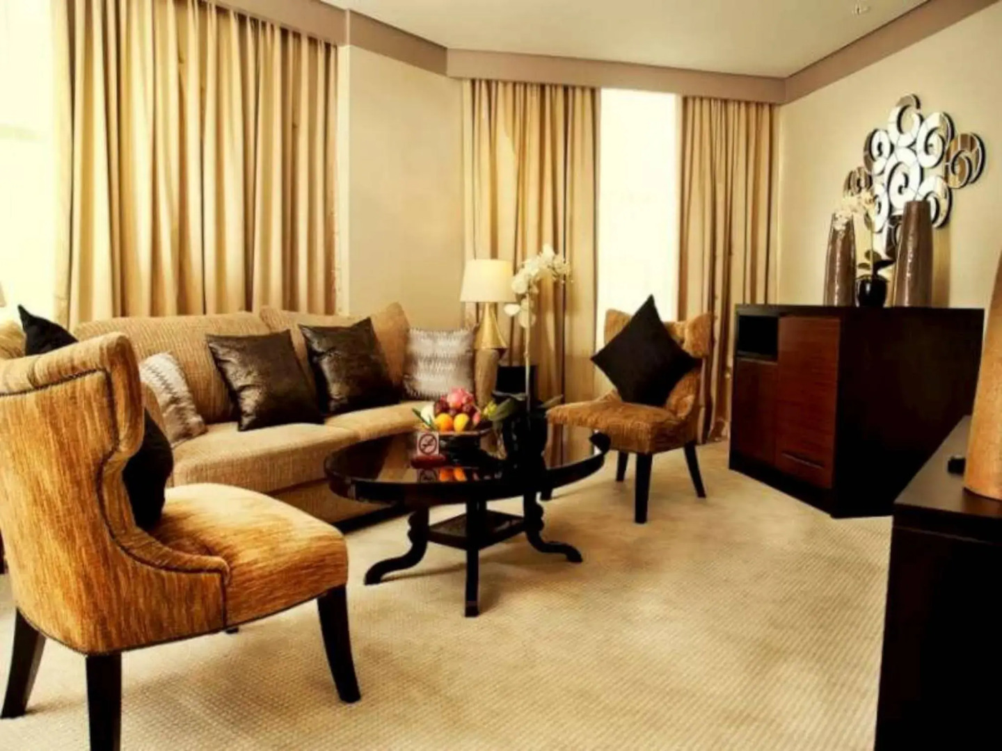 Horison Ultima Makassar