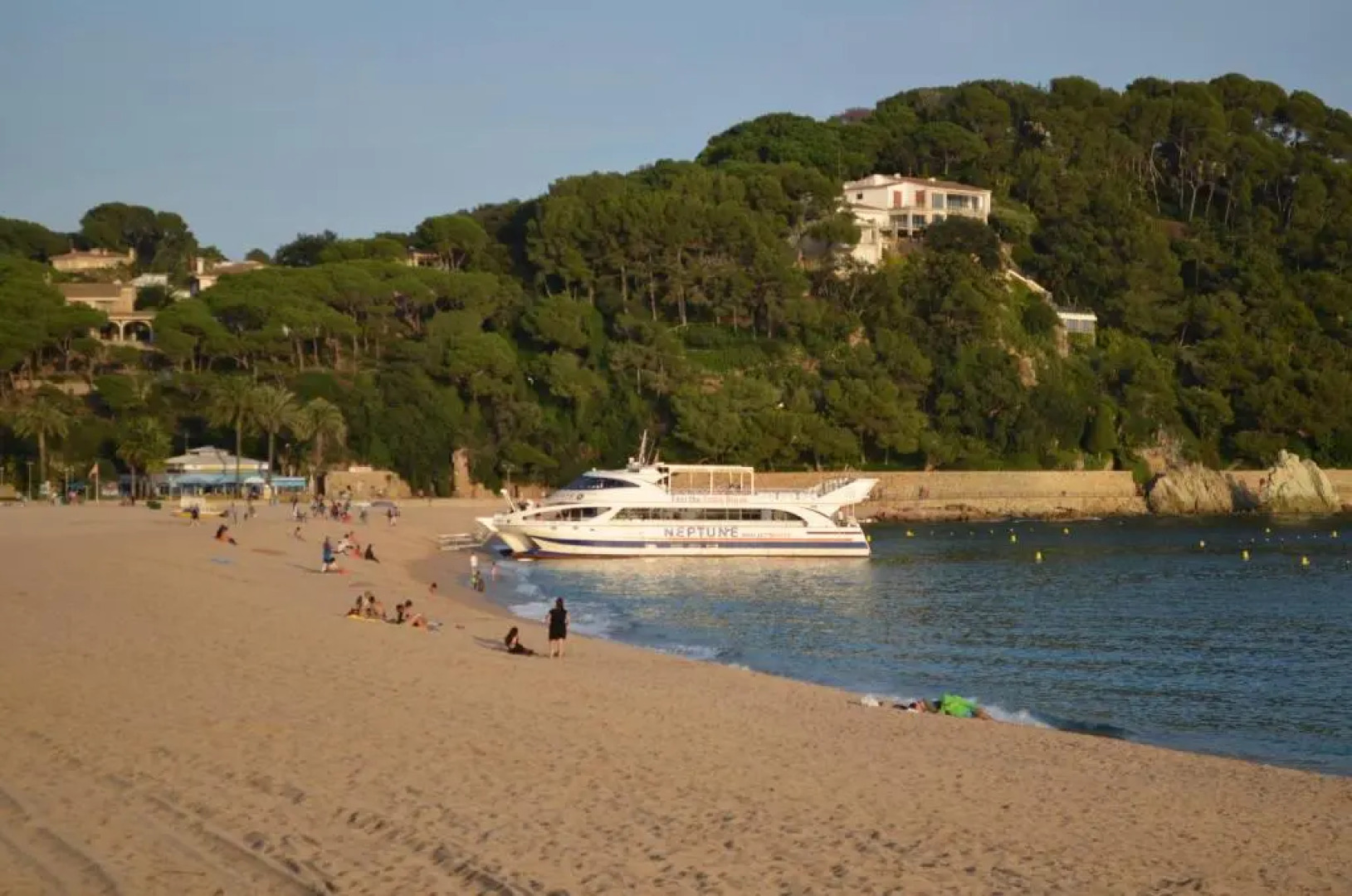 Villa azulmar montbarbat costa brava