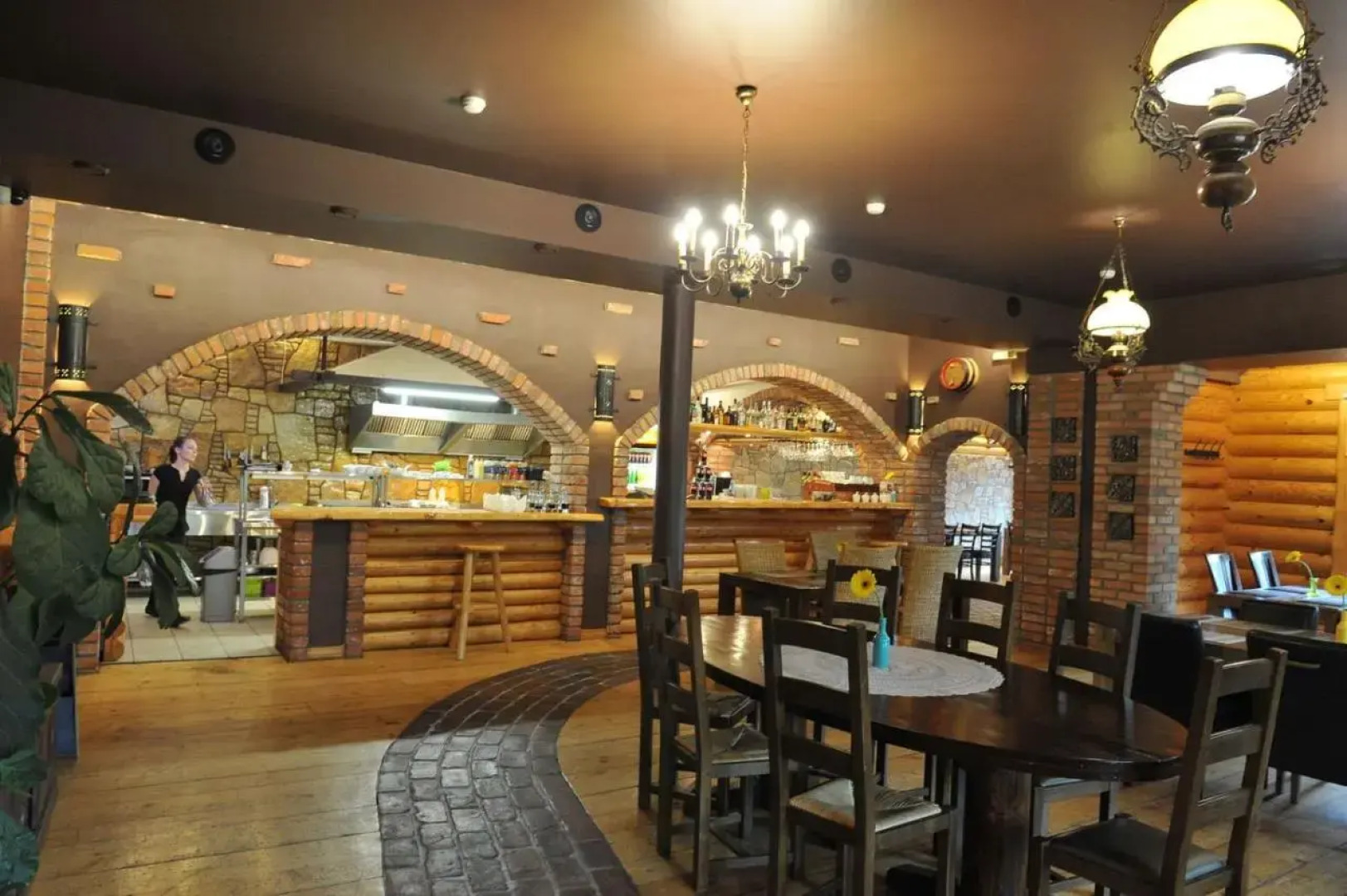 Restaurant & Hotel Klidzina