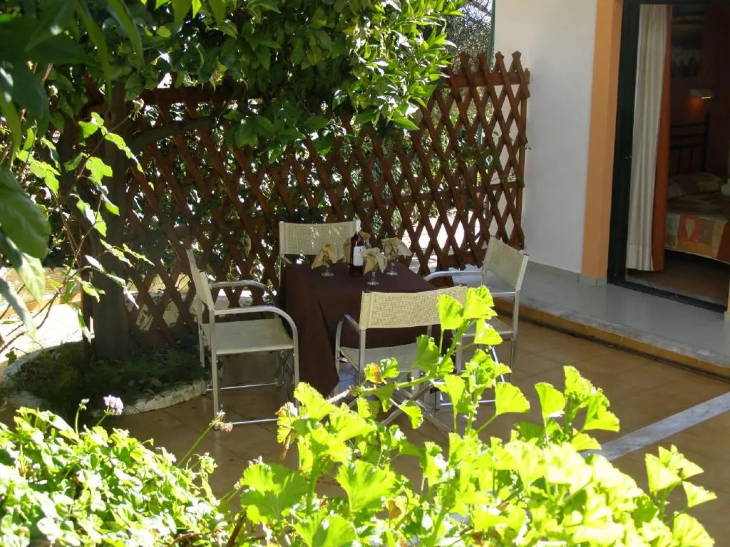 Vladimiros Apartments