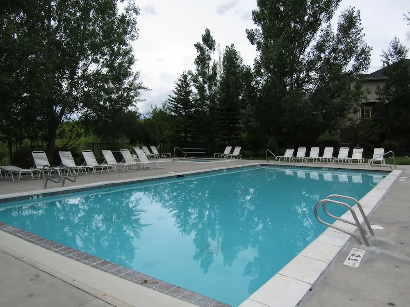 Luxury Townhouse in Mountains