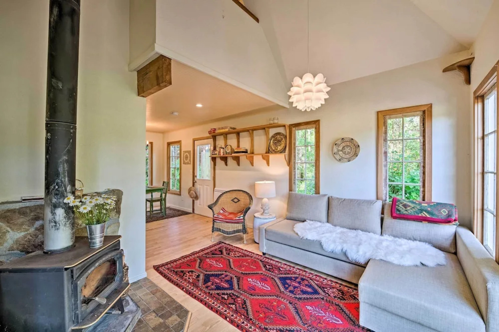 Port Townsend Cottage Near Wineries & Golf