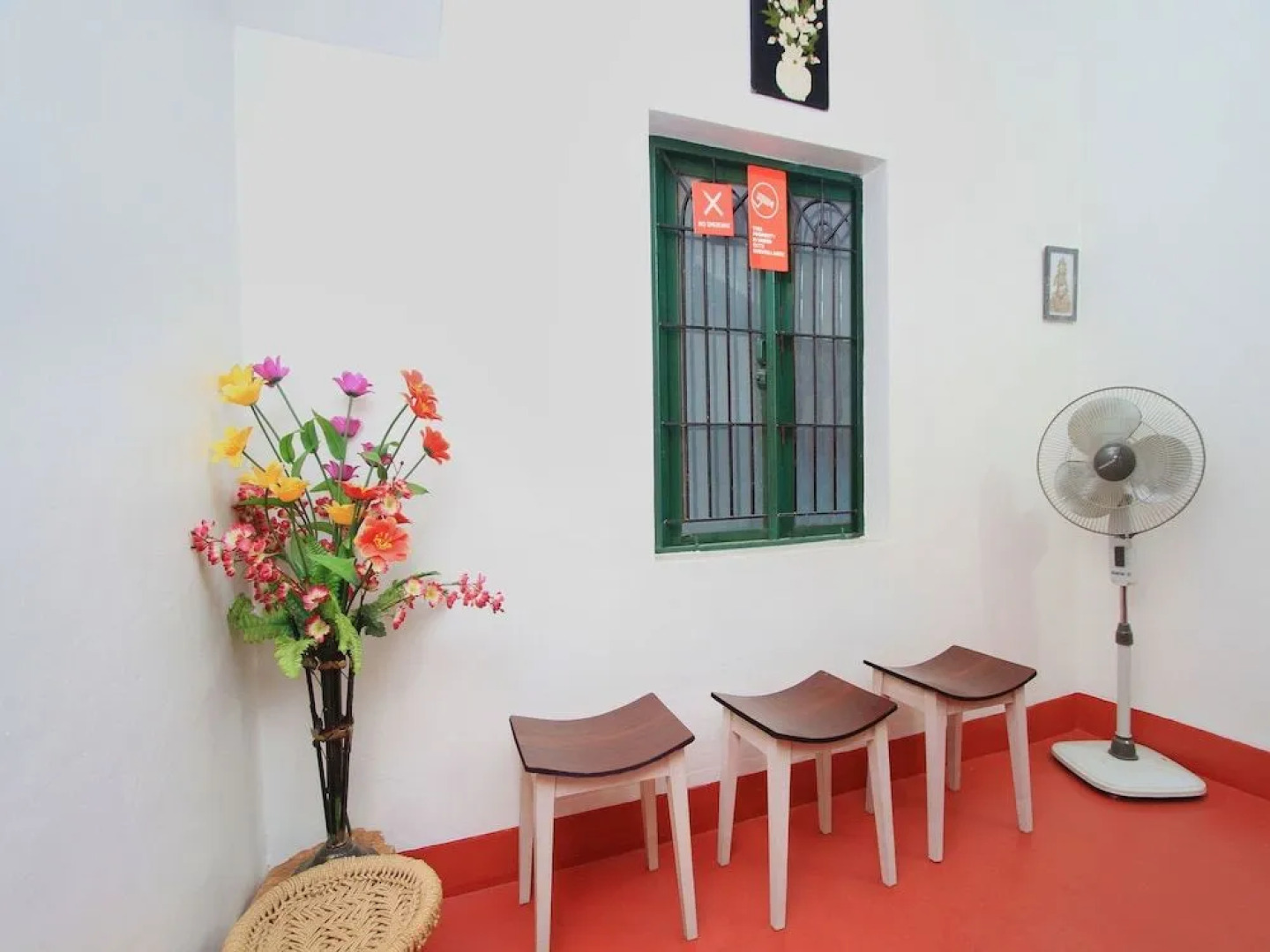 OYO 10757 Trippers Stay