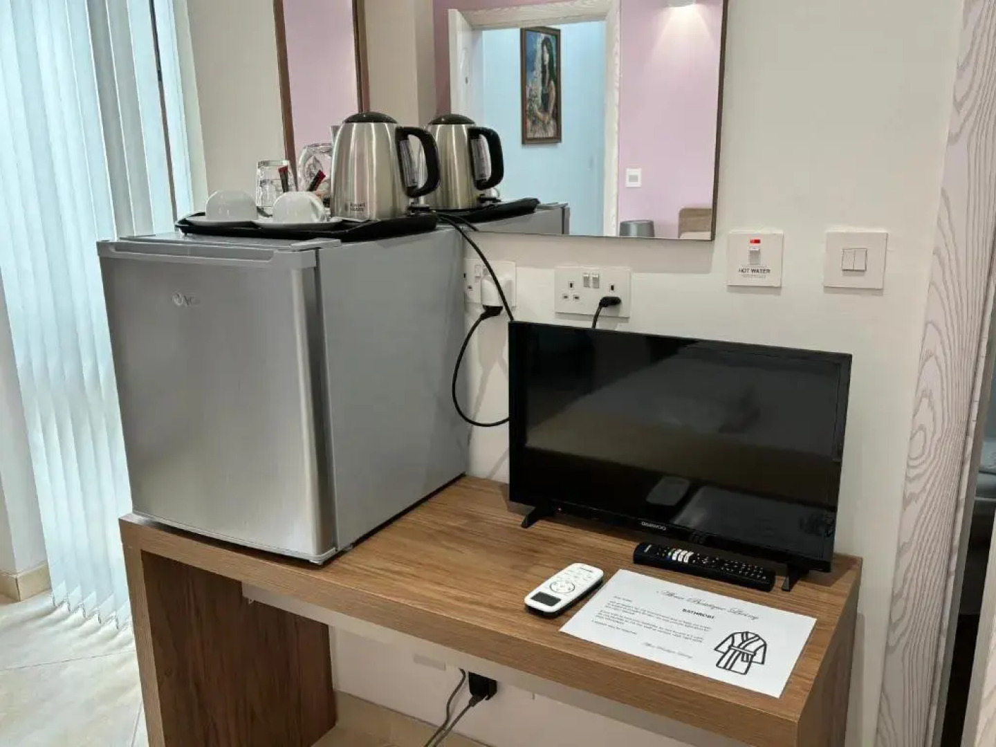 Alina Boutique Living