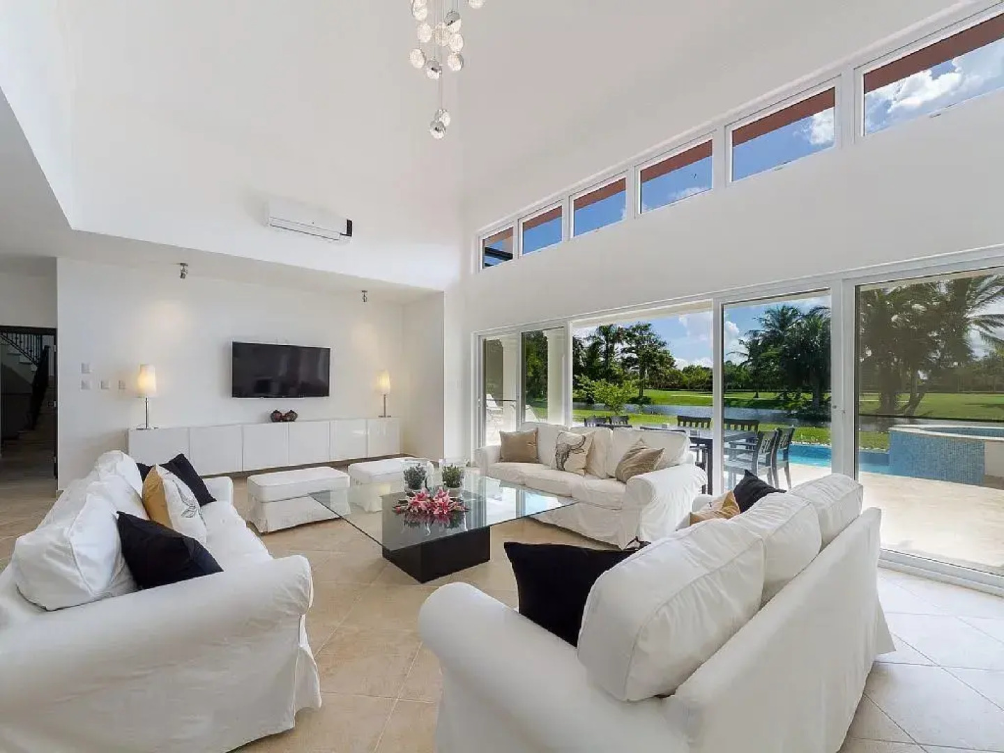 Lake View Villa - Scv 103876