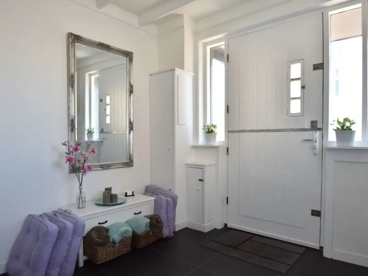 Cozy Apartment in Bergen aan Zee near Beach