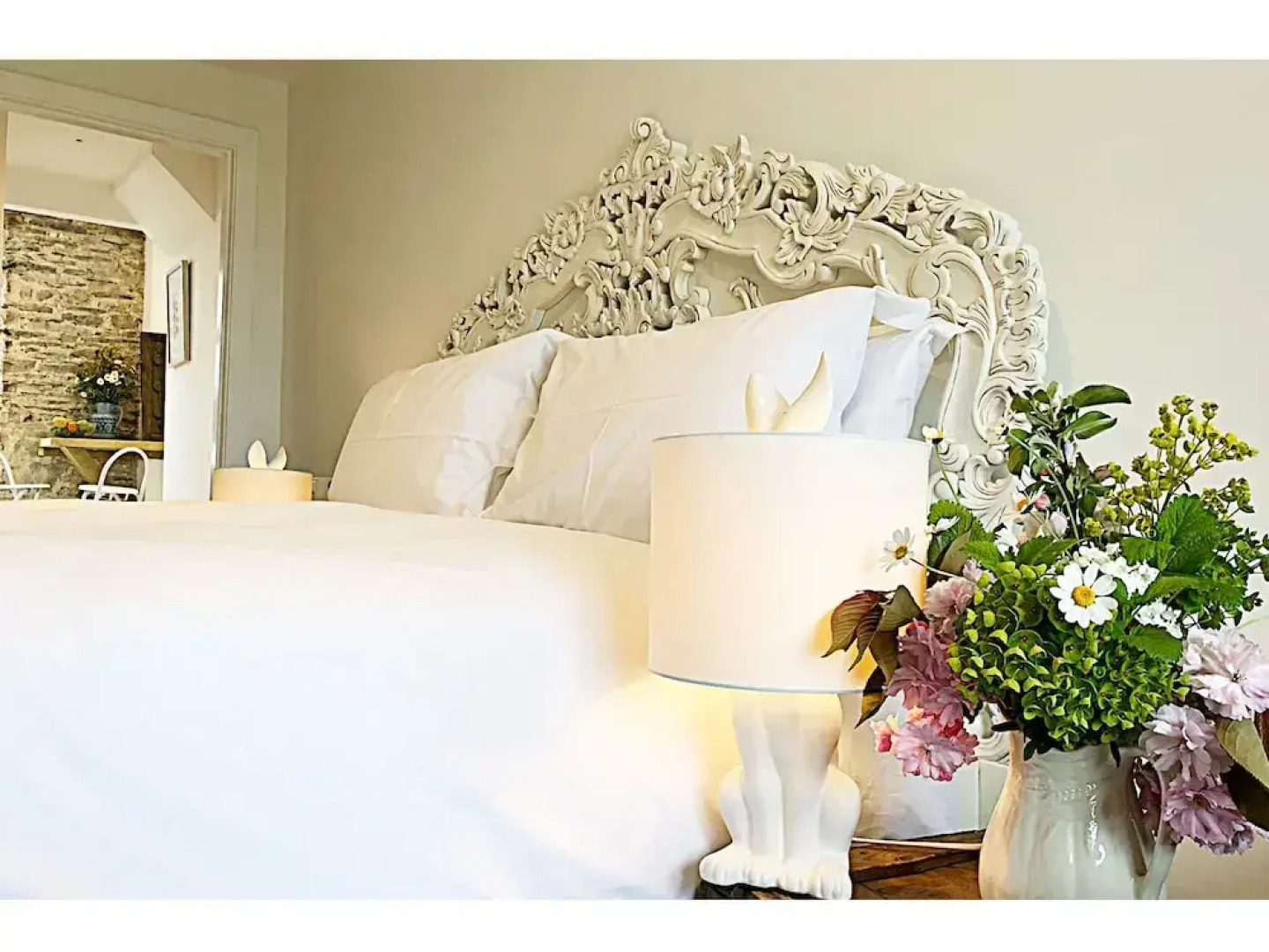 Live and Let Live Inn