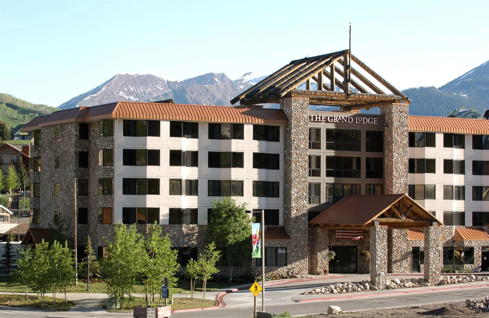 Grand Lodge by Crested Butte Lodging