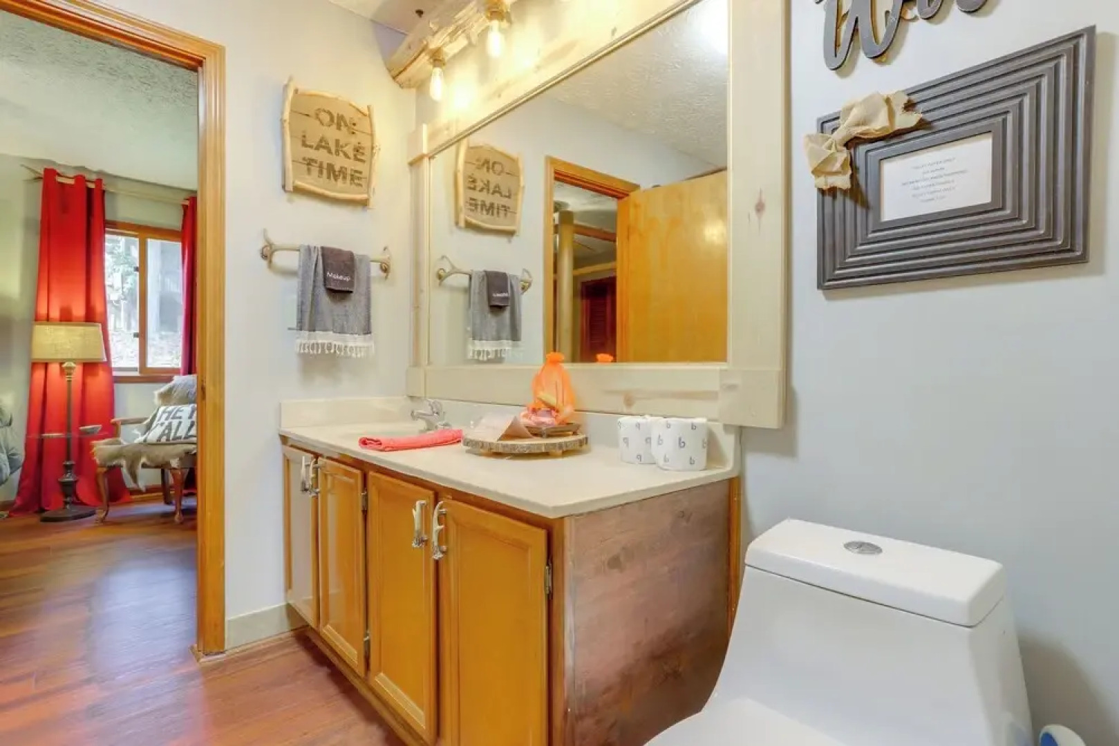 1/2 Mi to Marina: Lake Arrowhead Condo!