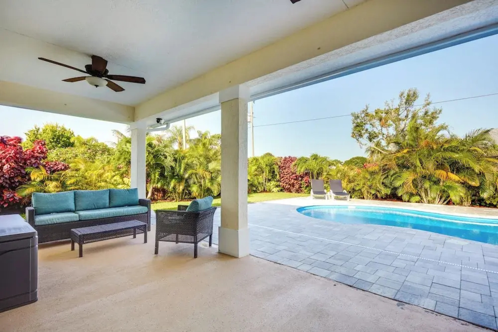 Florida Gem: Saltwater Pool By Beaches & Kayaking!