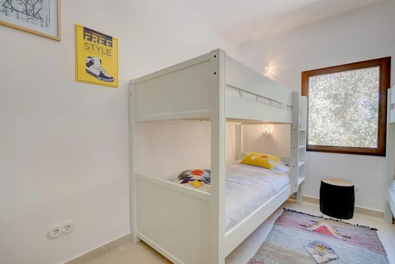 Villa - 4 Bedrooms with Pool and WiFi - 107785