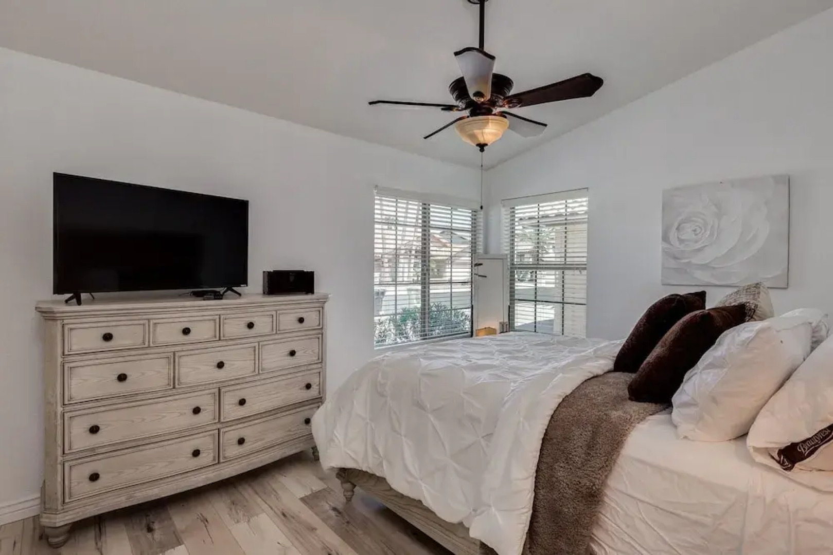 Updated Waterfront Home W/ Private Heated Pool & Garage. Near Arrowhead Shops! By Redawning