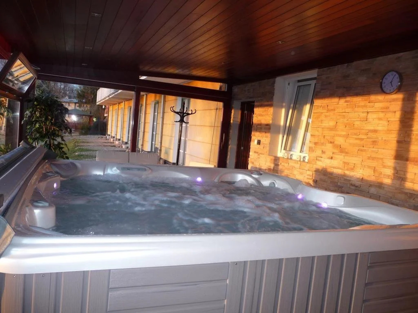 Restaurant a Pension u Hradu