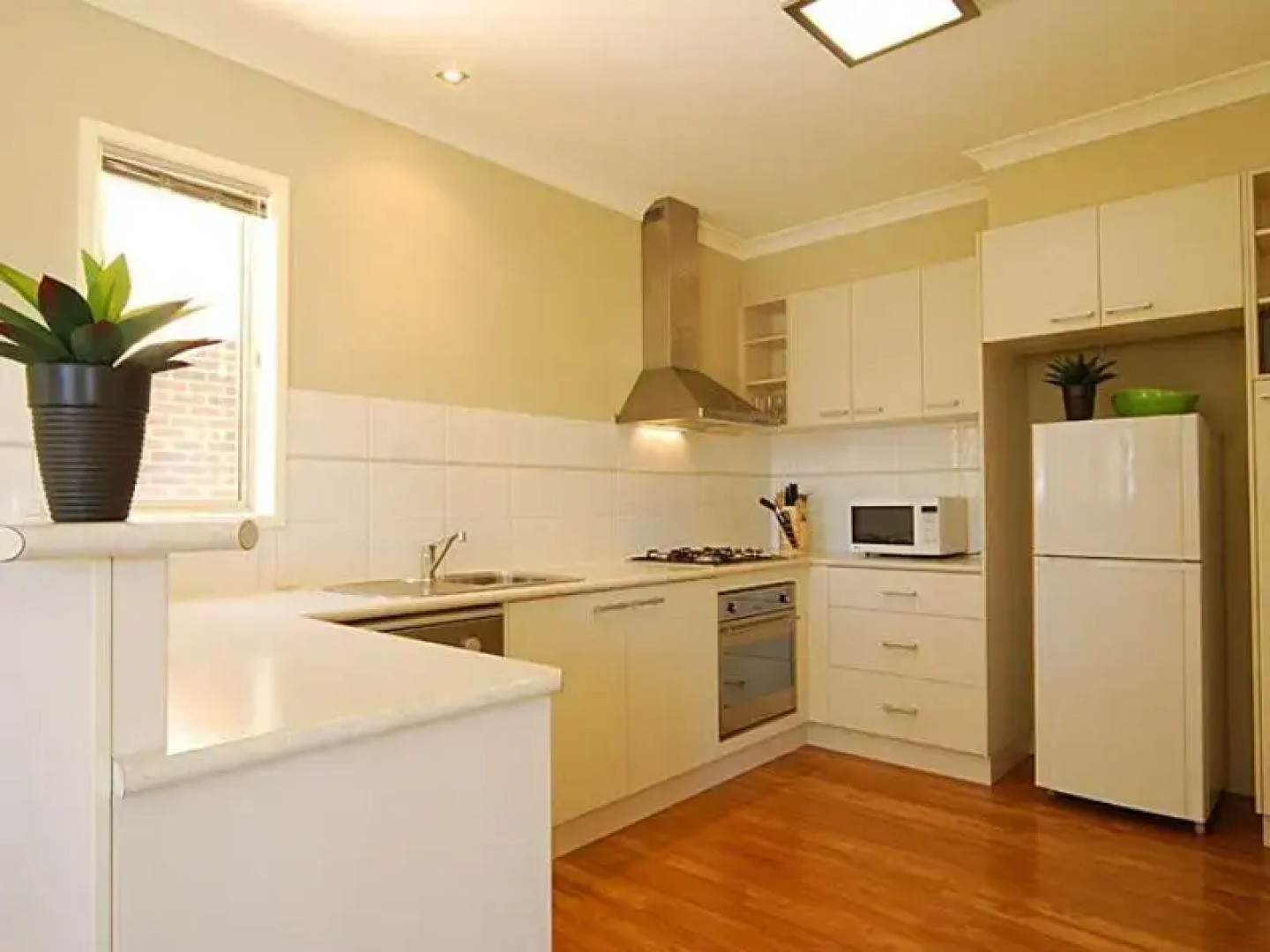 Allingham Complex Serviced Apartments - Disabled Friendly