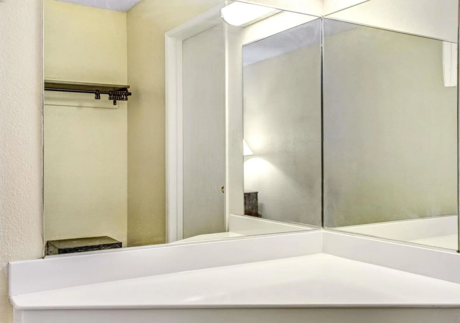 Travelodge Center Strip