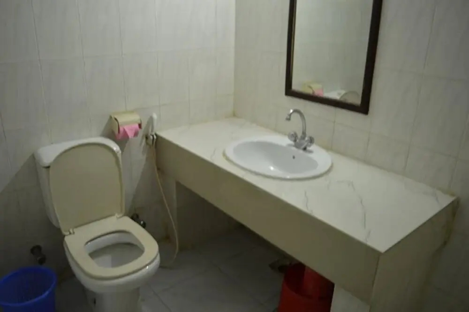 Bottomhill Palace Hotel