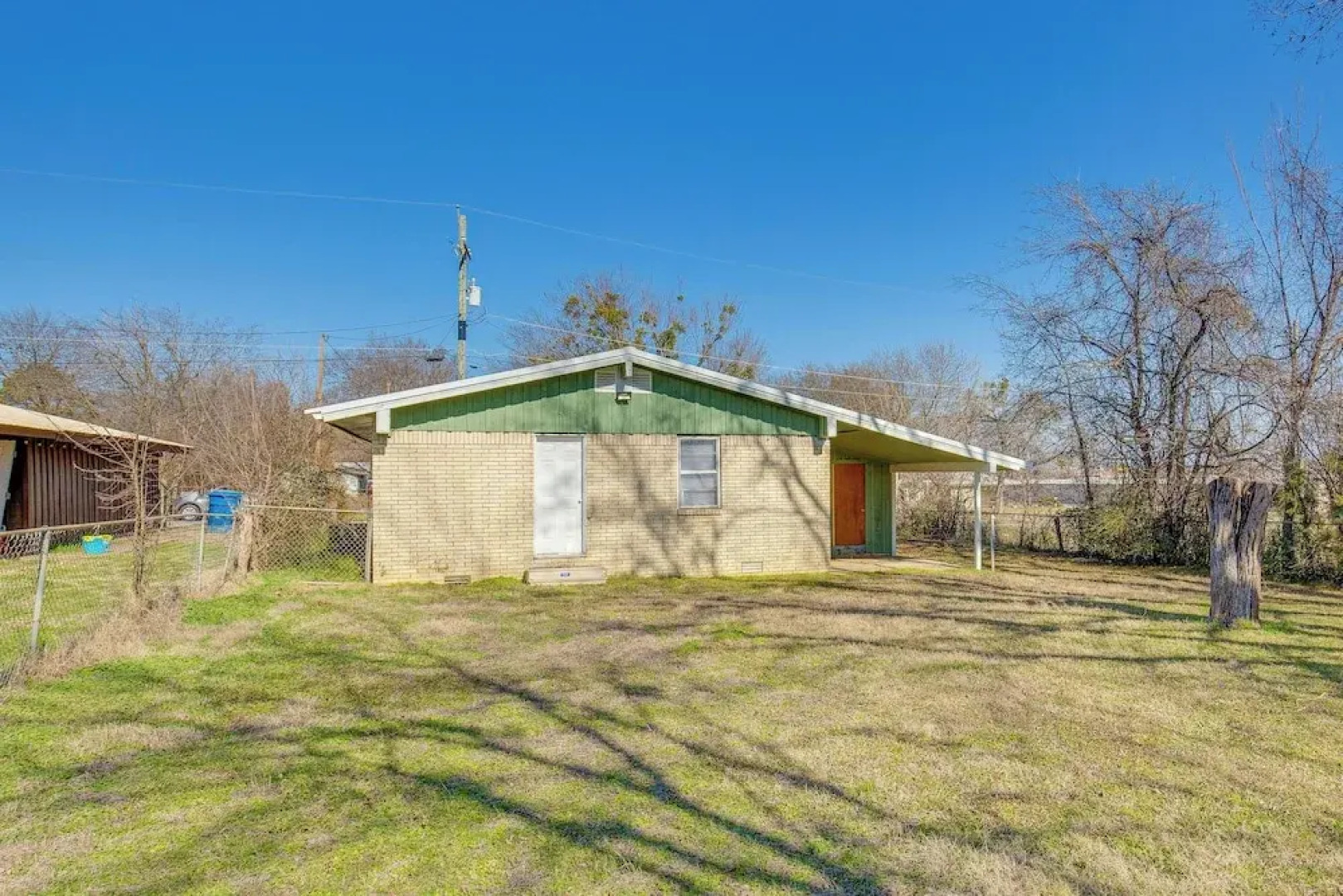 Pet-friendly Atoka Vacation Rental w/ Large Yard!