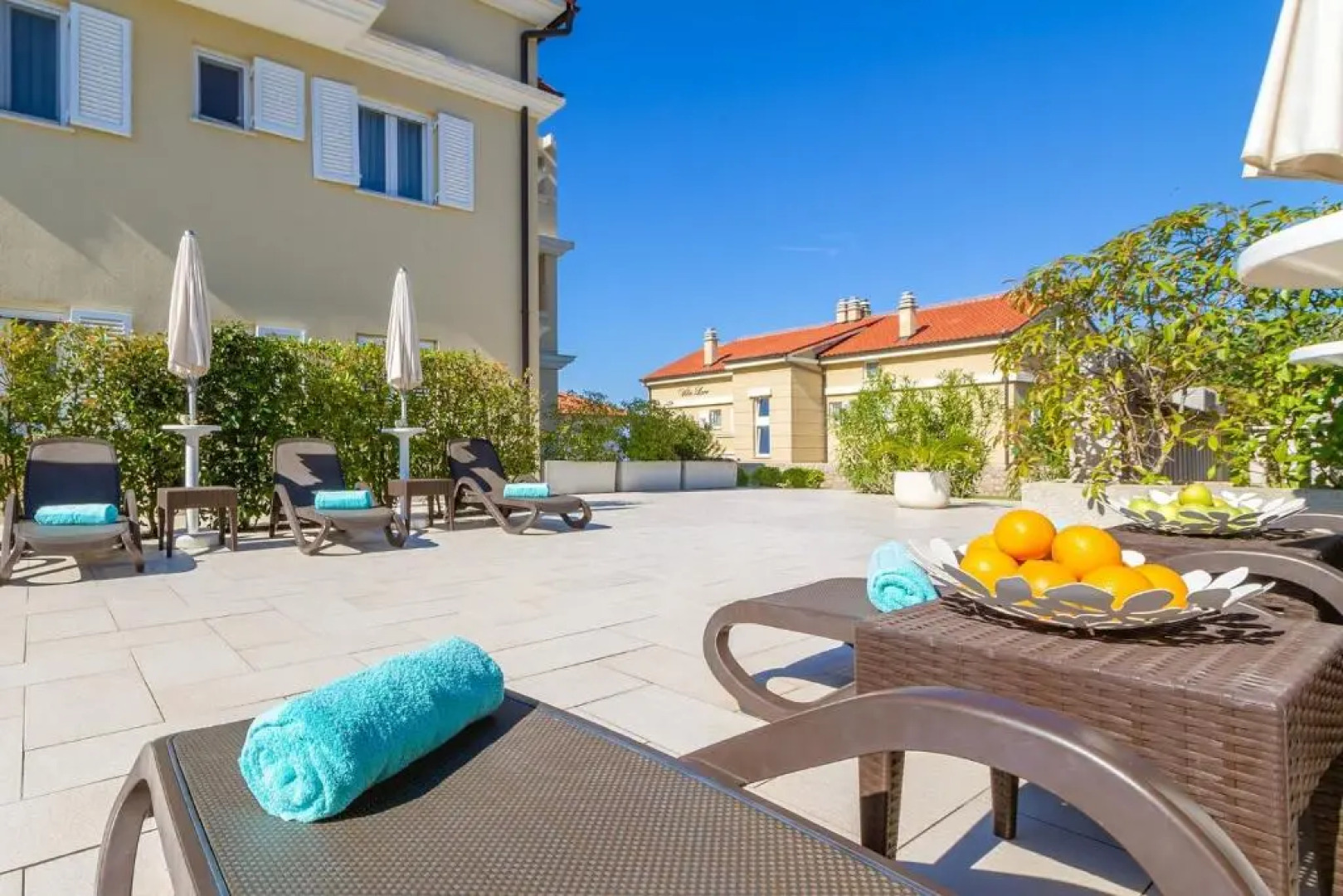 Luxury Apartments Villa Mande
