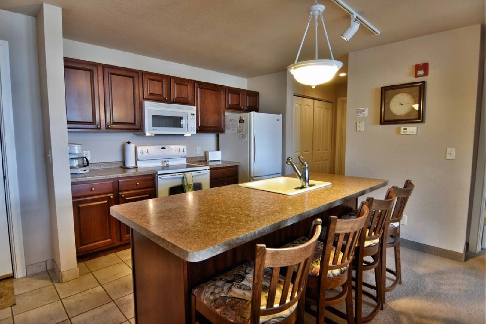 Unit 317 Tagalong Condo 3 Bedroom Condo by RedAwning