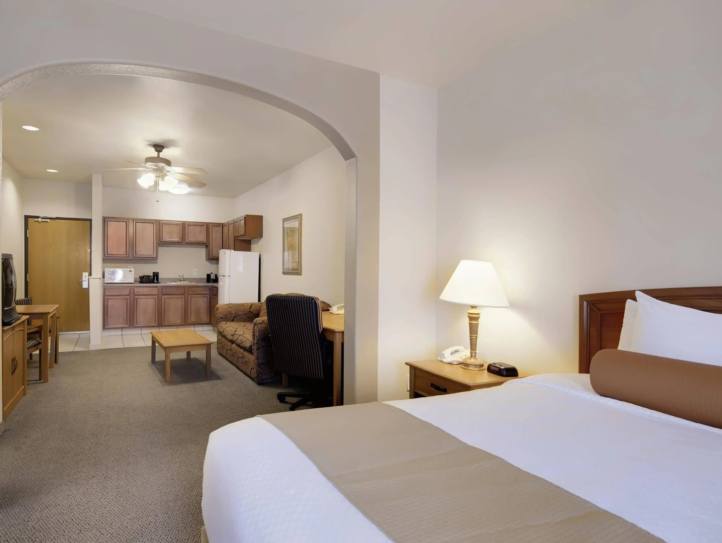 Best Western Plus Hill Country Suites