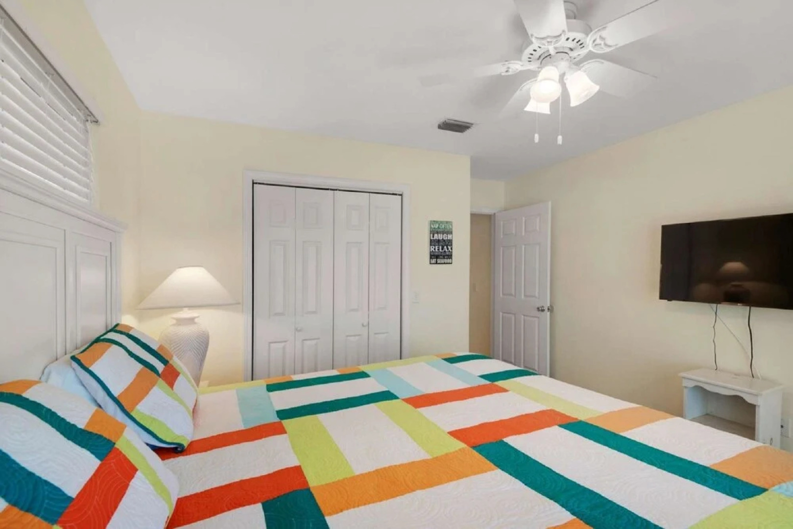 Barefoot Beach Retreat 3 Bedroom Apartment