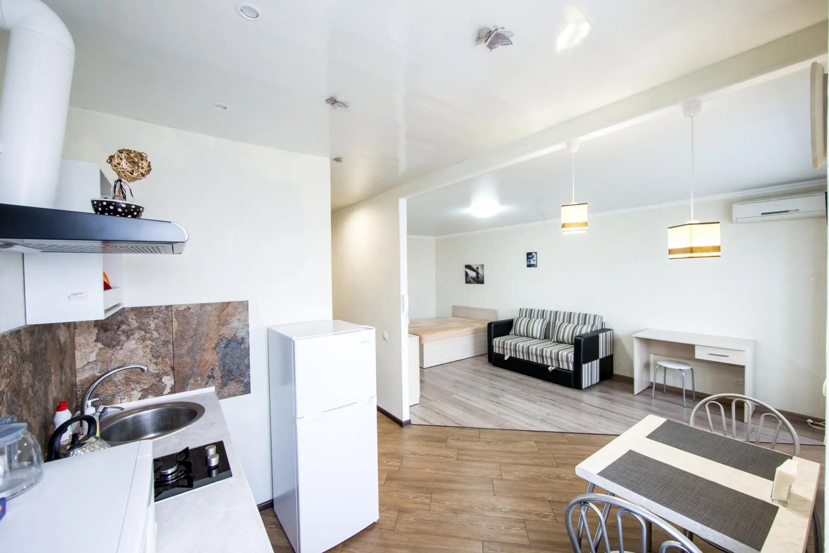 Aday Apartments (Эдэй Апартаменты) на улице Ленина 74