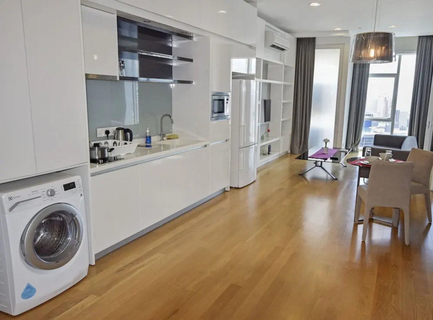 Platinum KLCC Kuala Lumpur by SabaSuites 