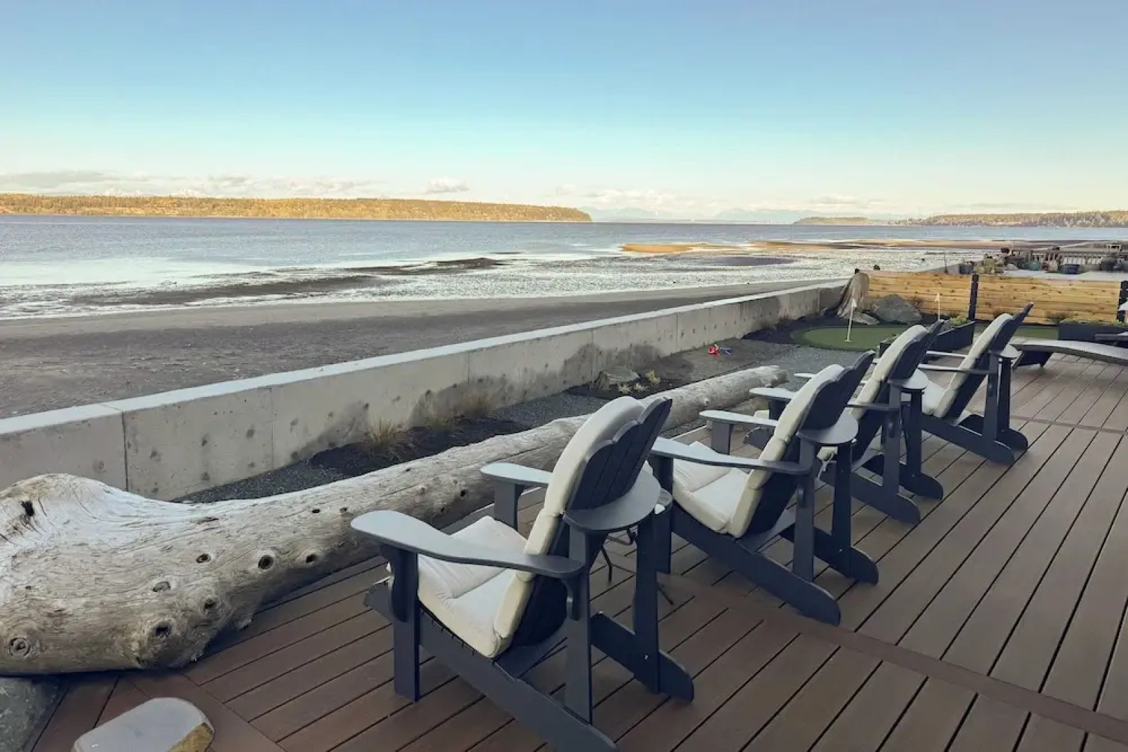 Oceanfront w/ Game Room, Fire Pit, Panoramic Views Angels Landing by Avantstay