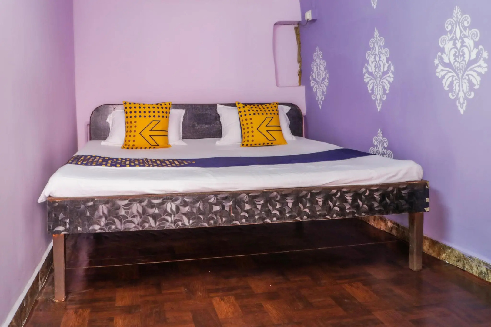 SPOT ON 67195 Raj Kutir