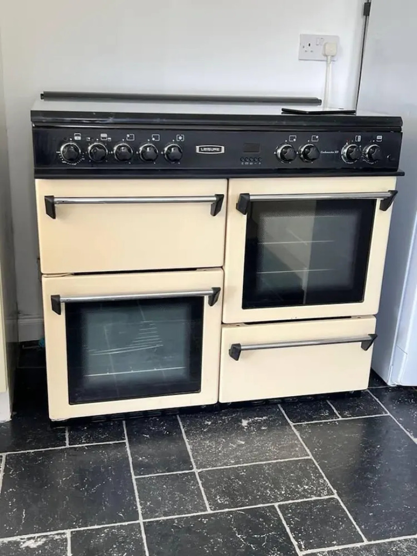 Beautiful 4-bed House in Billericay