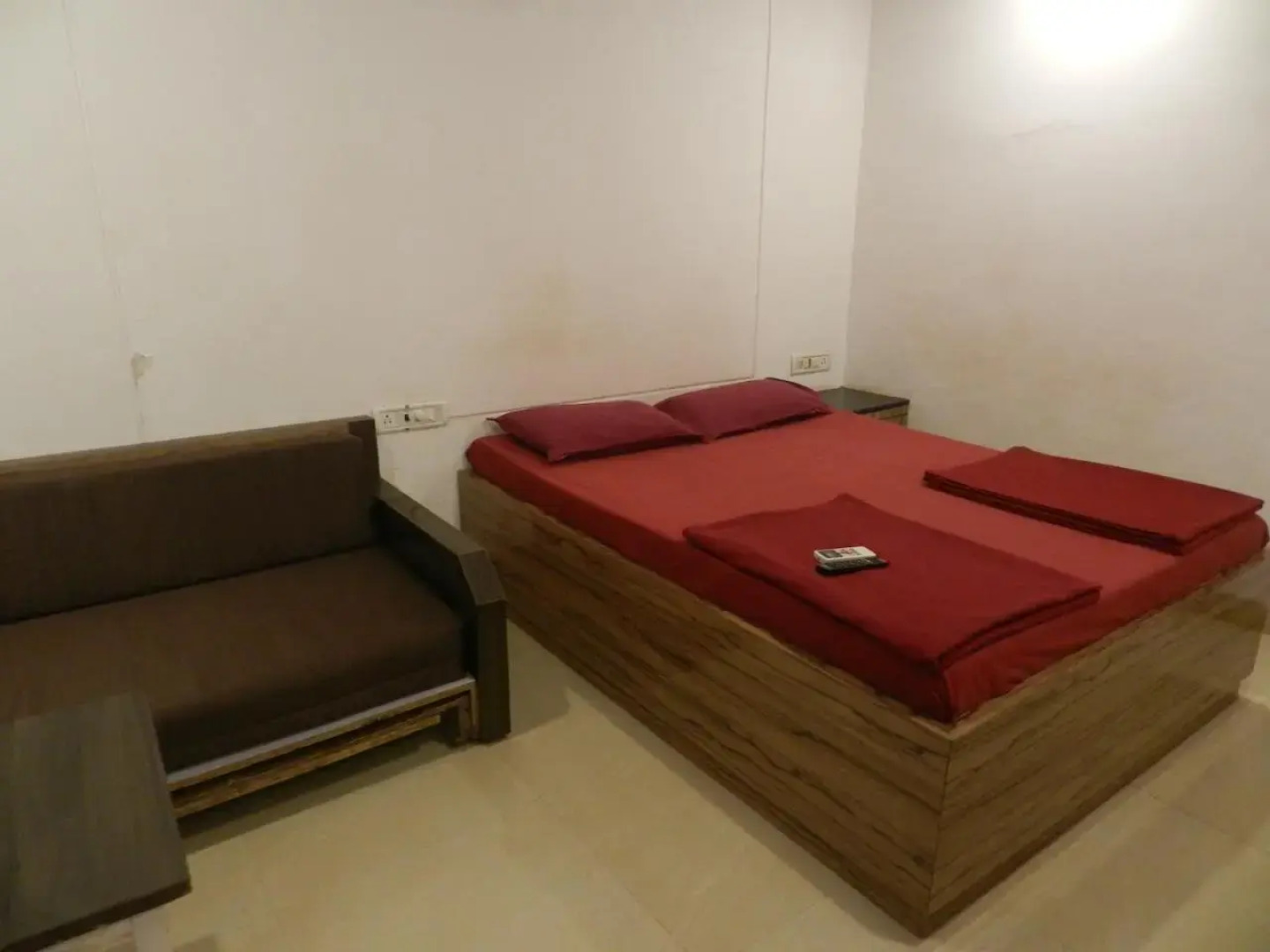 Royal Hotel  - Matheran