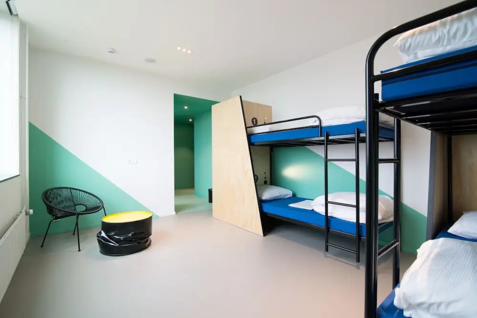 Via Amsterdam - Hostel