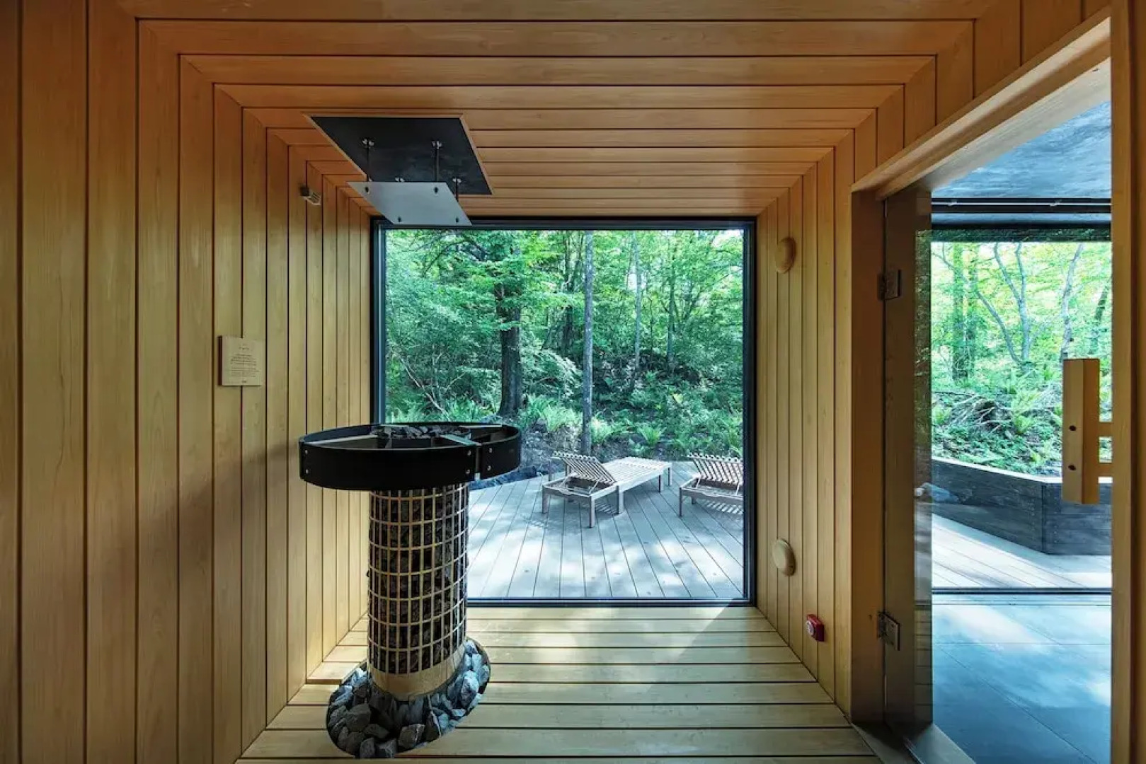 Not A Hotel Kitakaruizawa