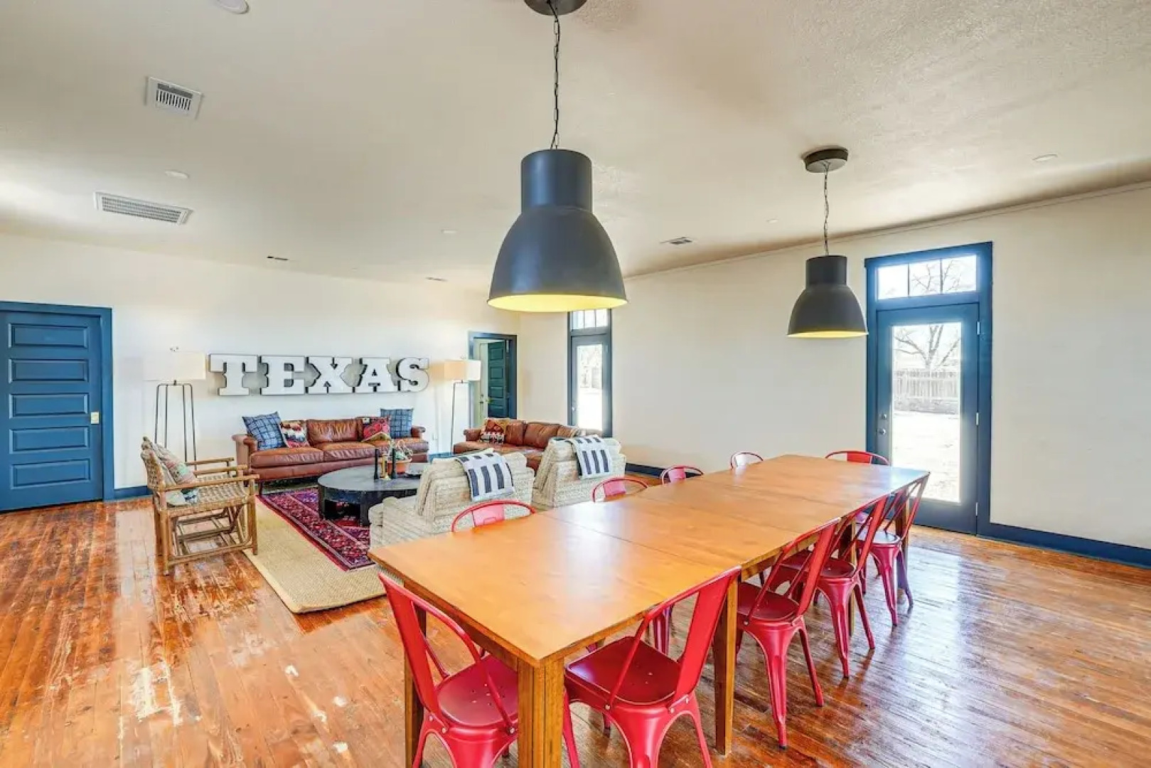 4 Mi to Davis Mountains State Park: Family Retreat