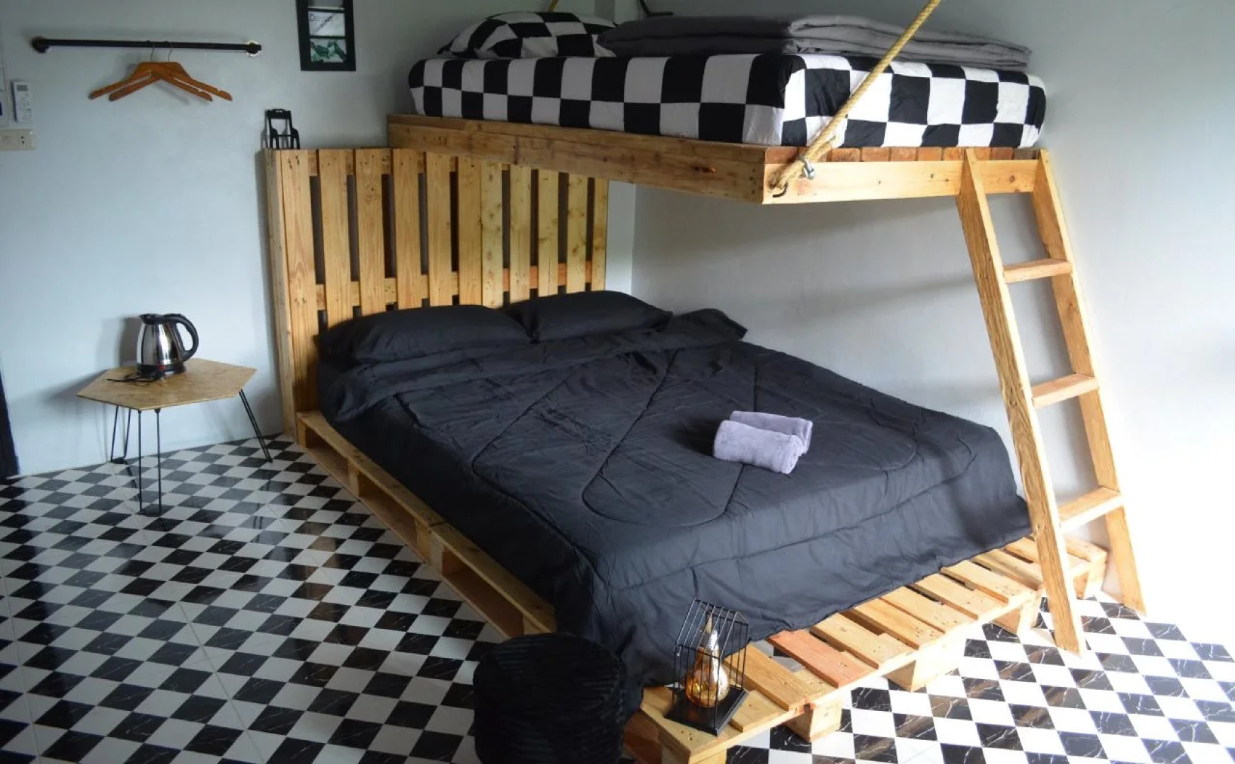 Dawnthaya Ayutthaya House