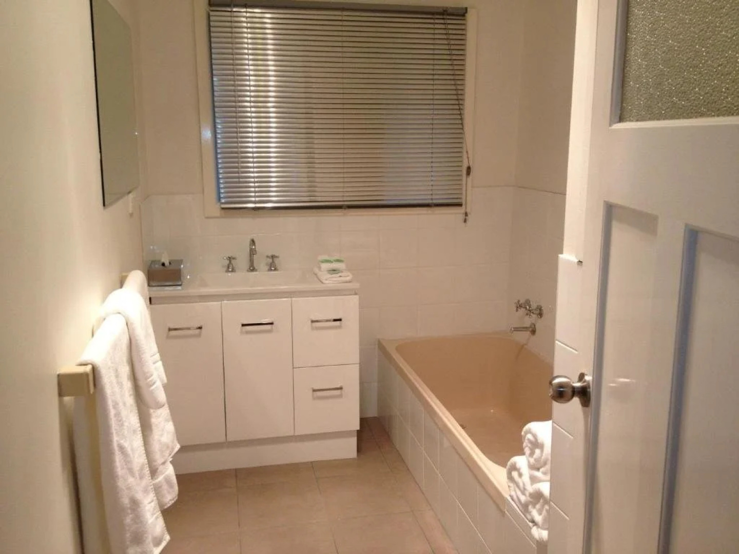 Ploughmans On Wallis, Horsham