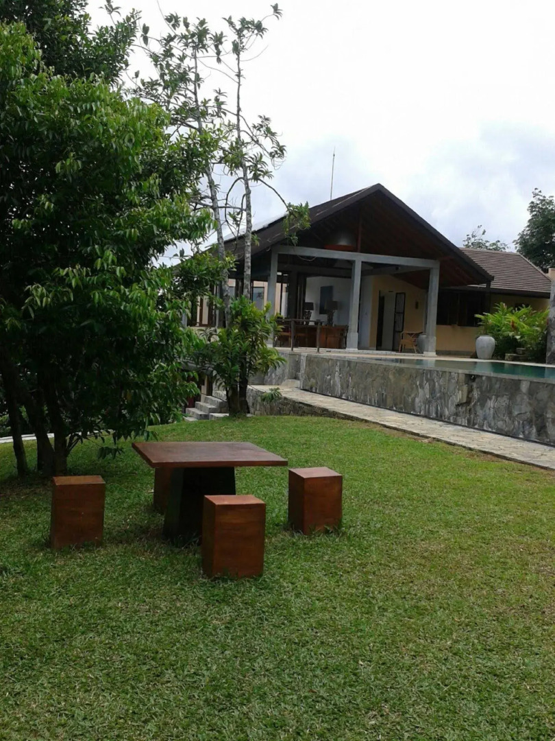 Sea Heart House on Koggala Lake