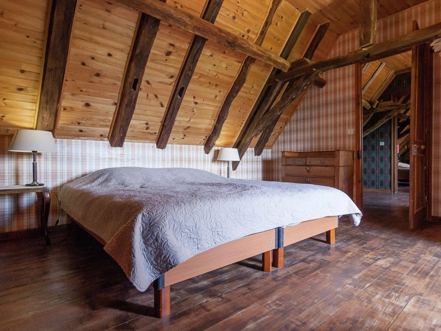 Quaint Mansion in Aquitaine estate with private garden