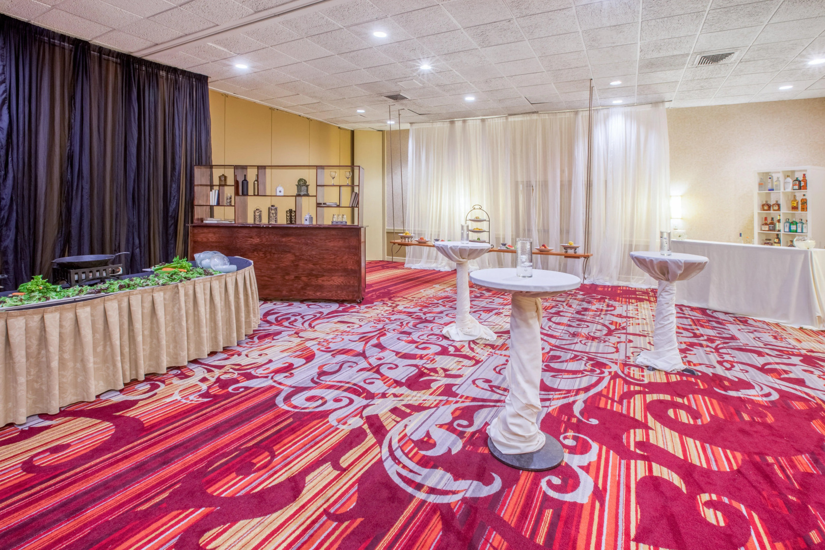 Crowne Plaza Hotels & Resorts Reading