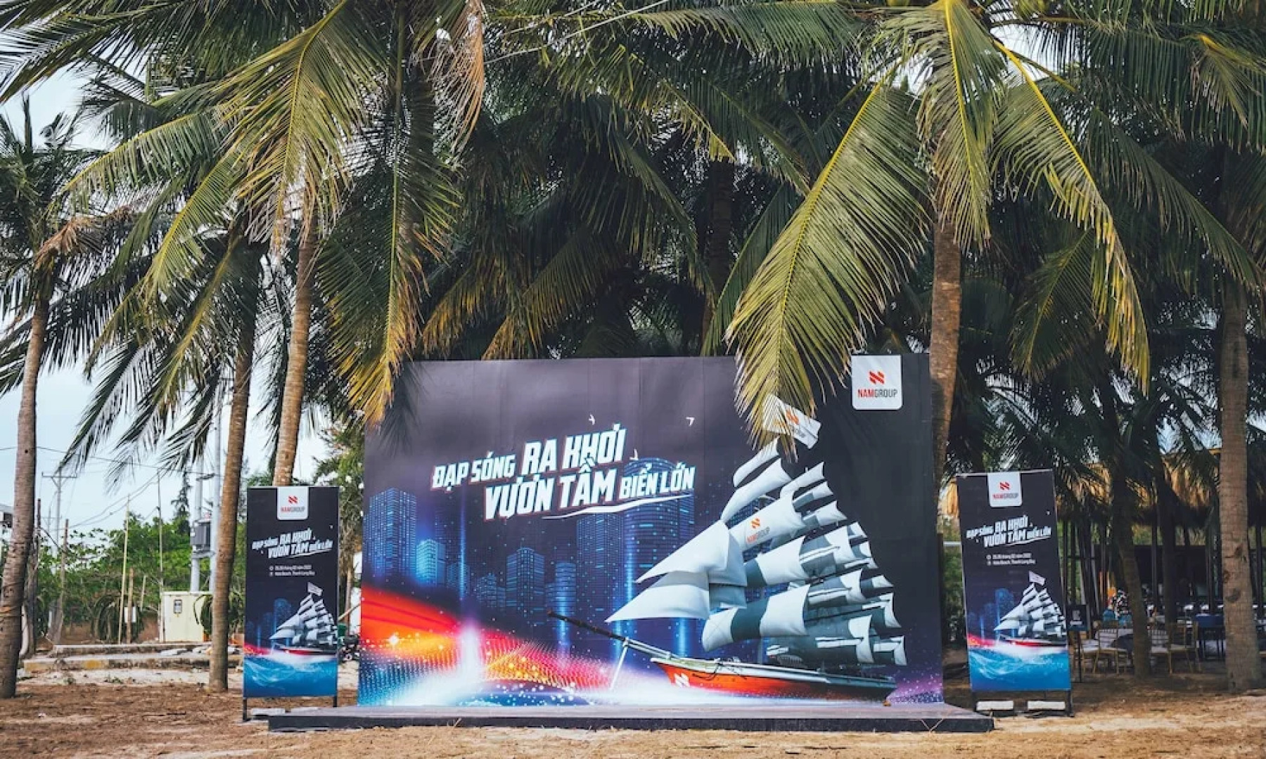 Hola Beach-Beach Club & Eco Glamping Resort