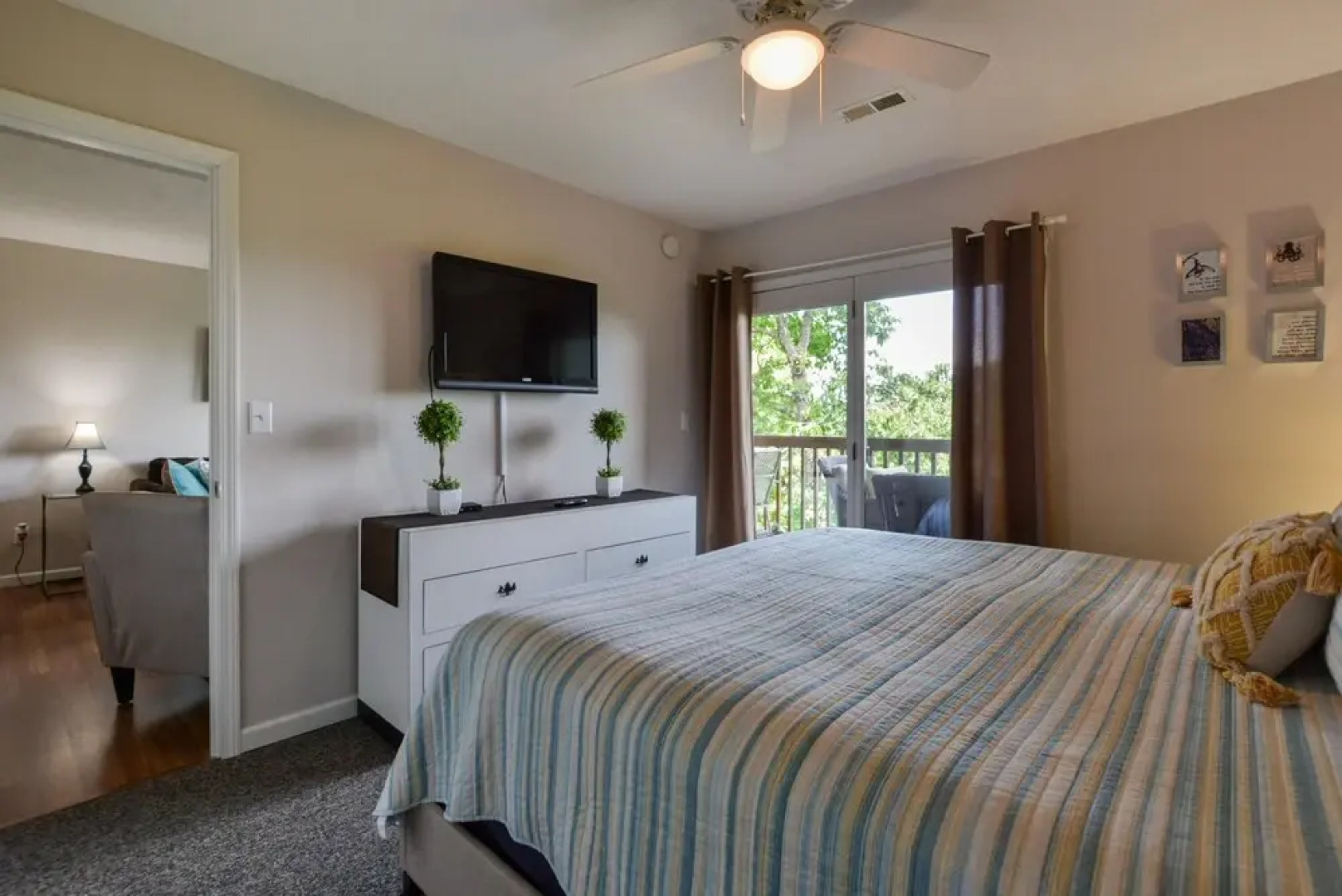 Notch Estates by Dreams2Reality Vacations