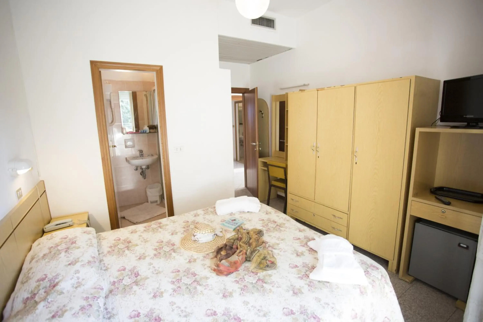 Hotel Columbia Frontemare