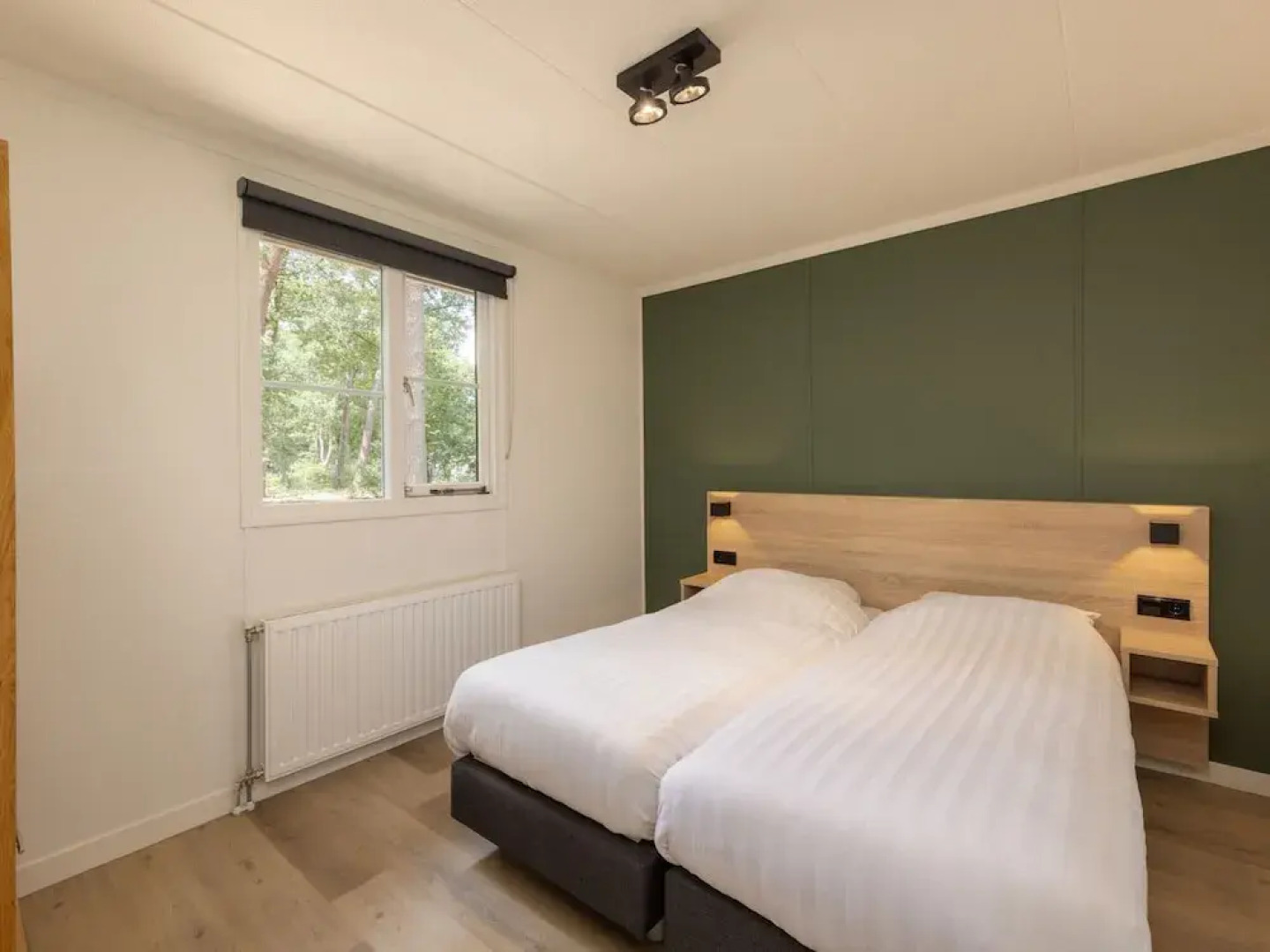 Bungalow in Park De Peel - Car-free Retreat