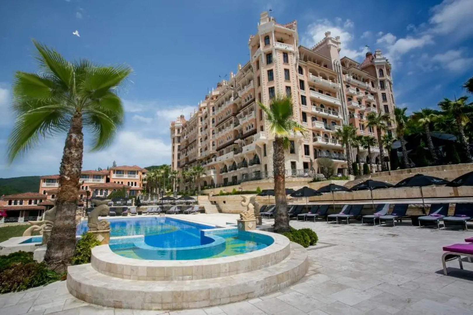 Royal Castle Design & SPA Hotel