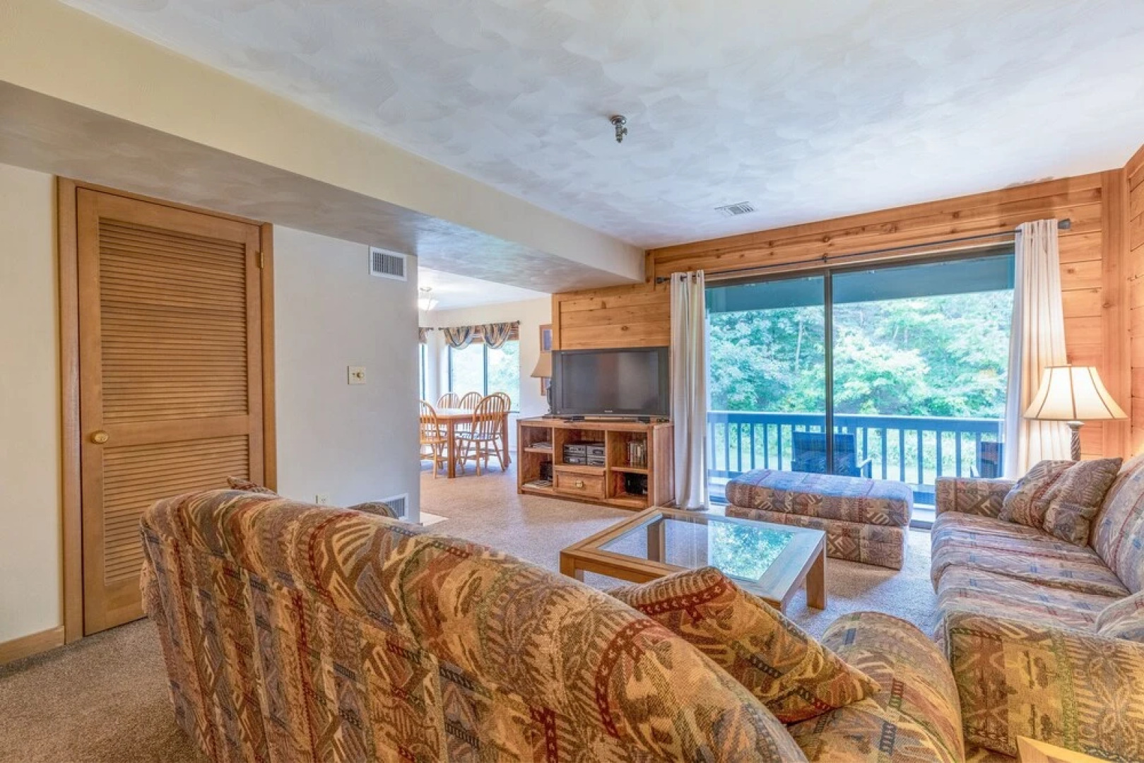 Seven Springs Stoneridge 3 Bedroom Deluxe Condo, Pet Friendly! by RedAwning