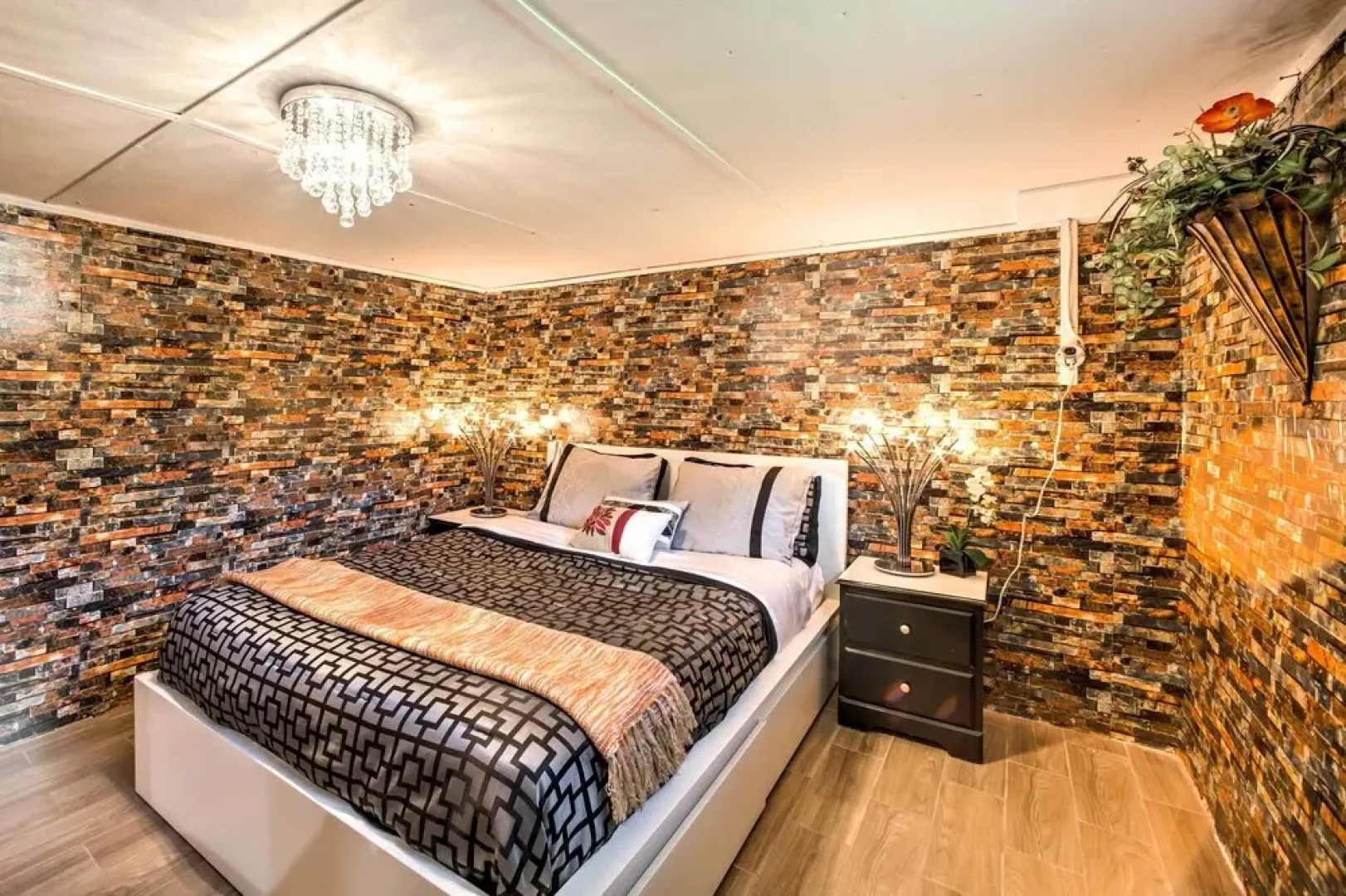 Spacious Retreat w/ Pool ~ 2 Mi to Hershey Park!